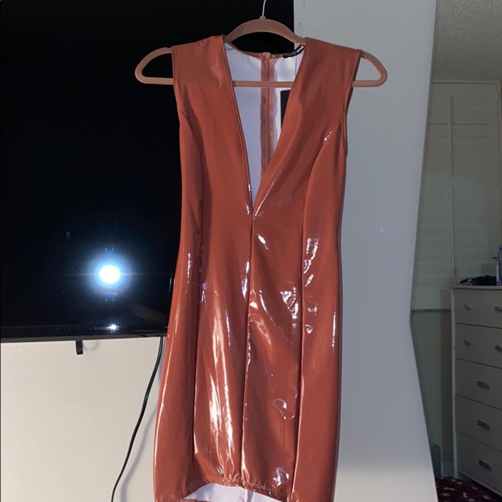 🆕FASHION NOVA LATEX DRESS🆕 - Picture 2 of 4